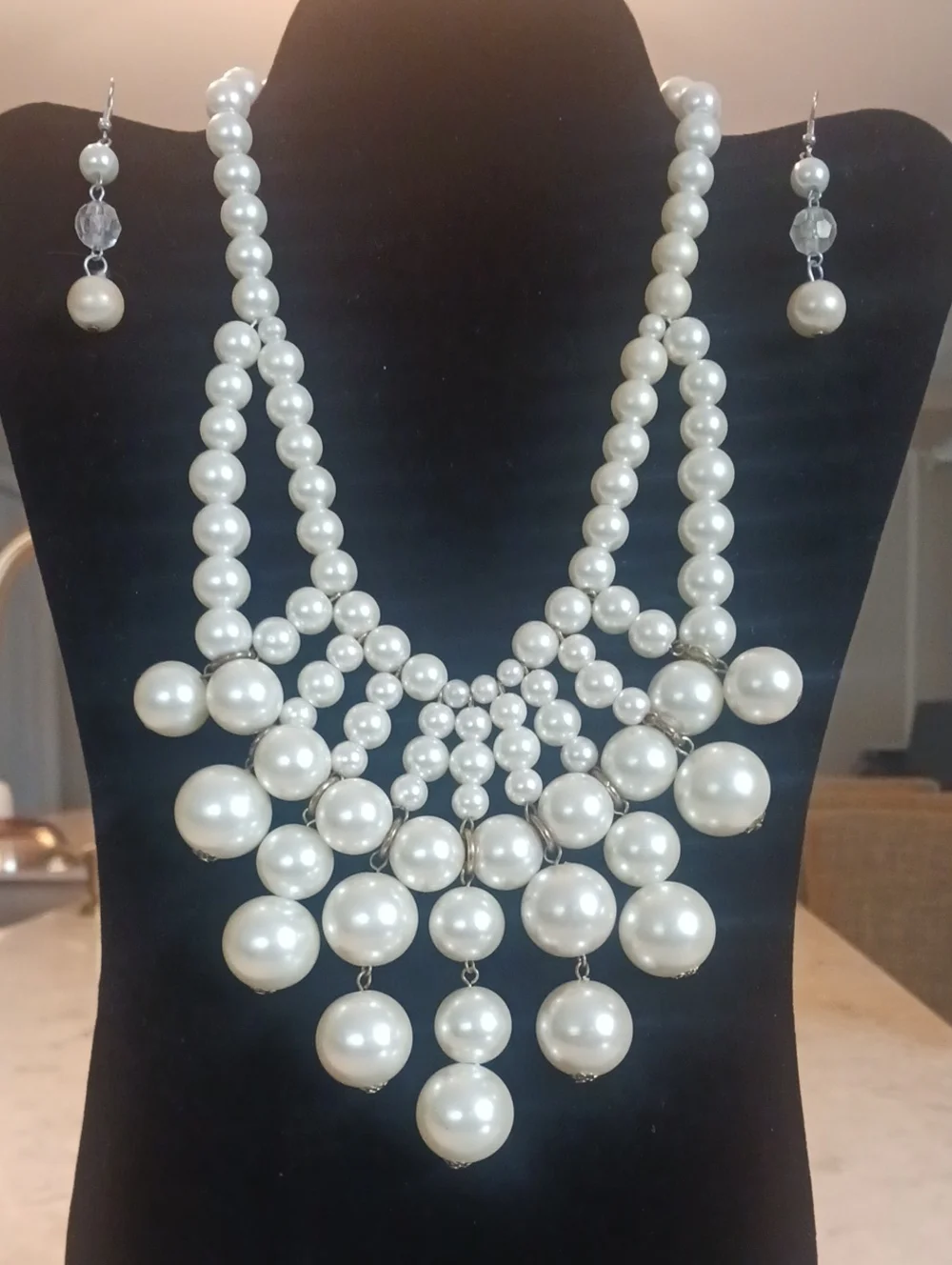 Classic Ivory Pearl Statement Necklace
